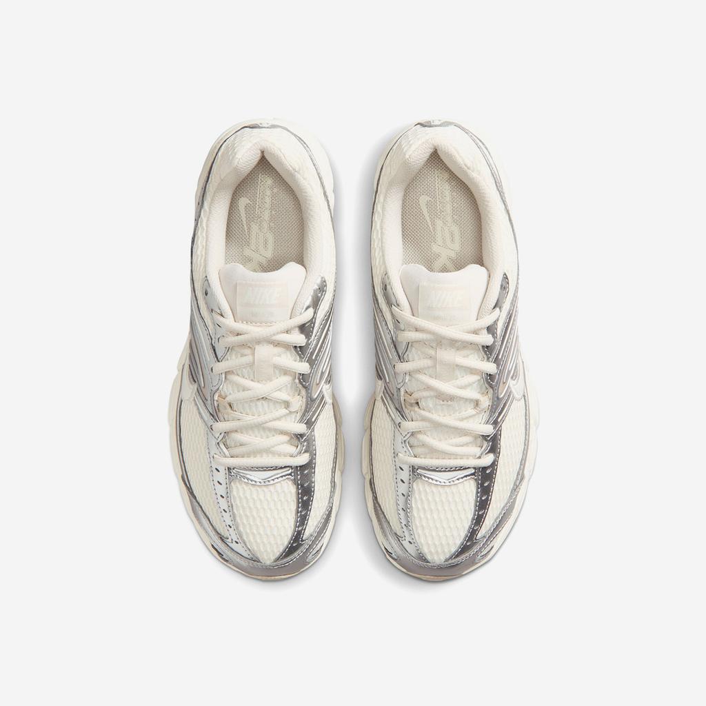 [Nike] Air Max Motto 2K [HQ2056-108]
