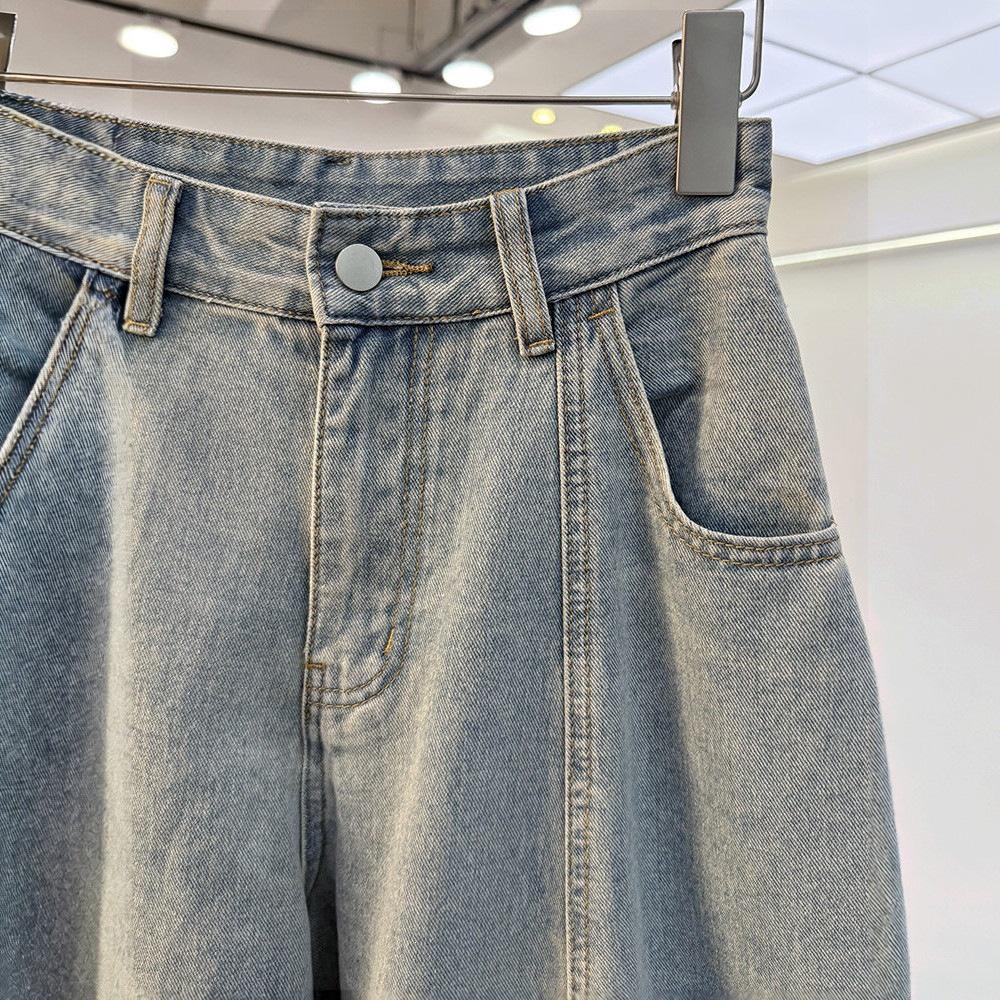 2026 New European-Style Women's Relaxed Wide-Leg Balloon Jeans: Chic & Comfortable Curved Long Pants