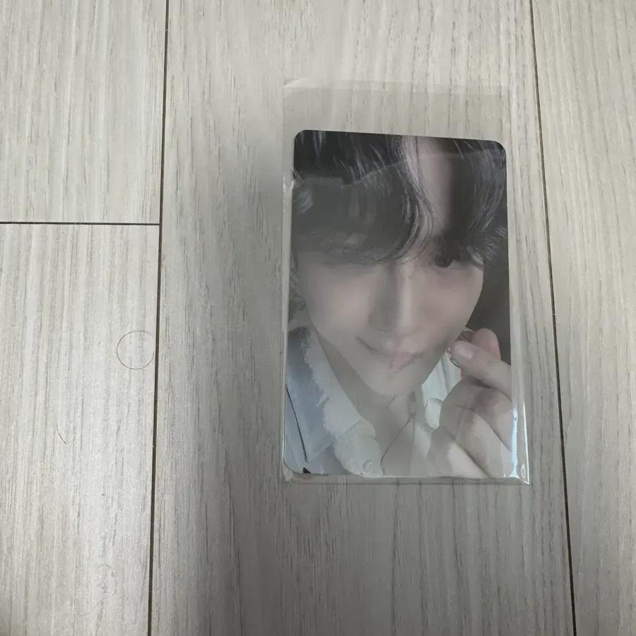 

Exo Suho Exist Pre-order Benefit Photocard