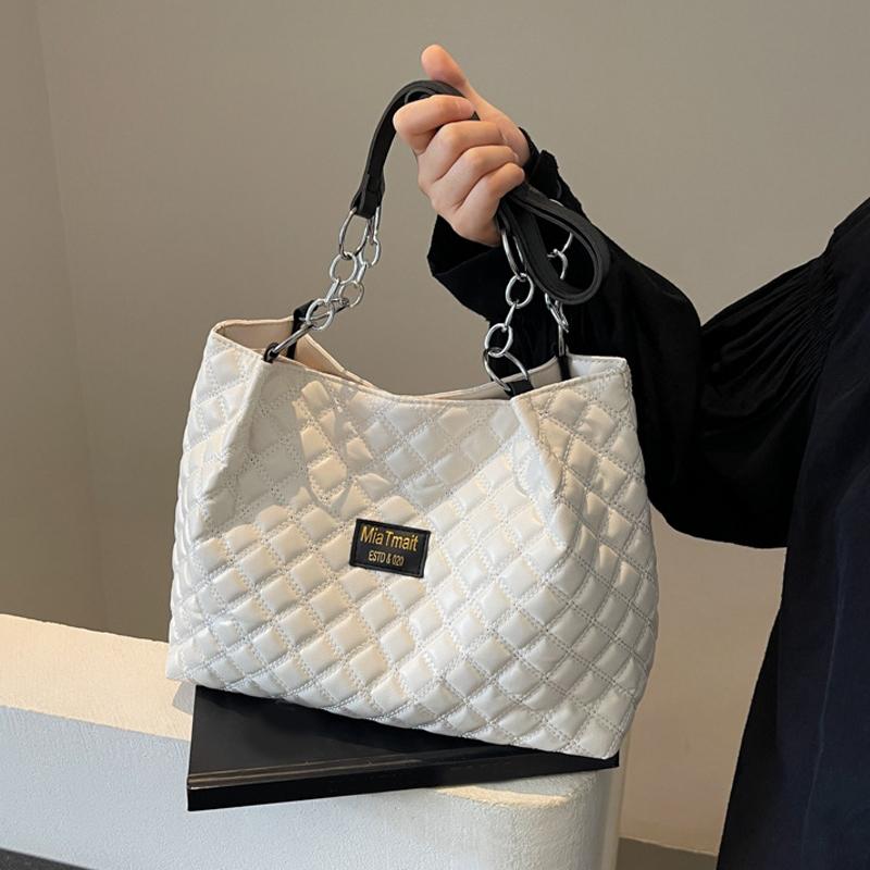 Women Fashion Shoulder Bag PU Leather Large Capacity Handbag and Purse For Female Travel Quilted All-match Shopping Tote Bag
