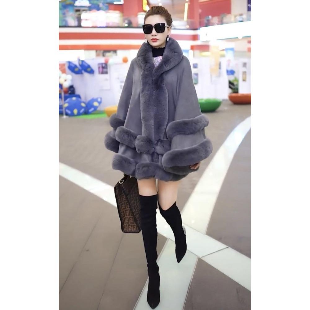 Women's Coat Autumn and Winter New Large Size Imitation Fur Collar Shawl Fur Hooded Knitted Cardigan Shawl Cape Jacket