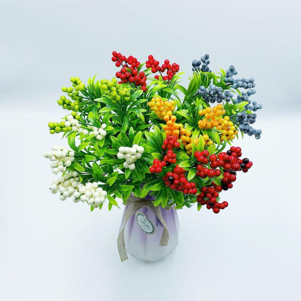 Artificial Berries,Simulation Flowers Lifelike Redberry with Stems Fake Fruit Redberries for Christmas Wedding DIY Bridal Bouquet Home Kitchen Party