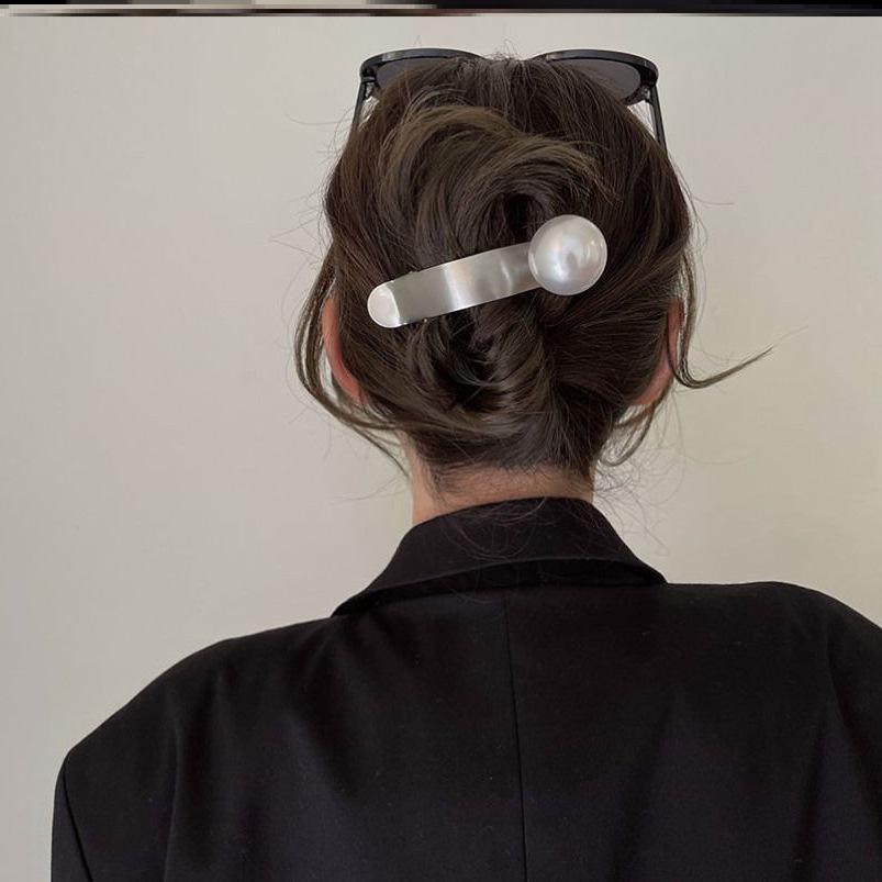 High-End Large Metal Claw Hair Clip for Women - Elegant Updo Accessory