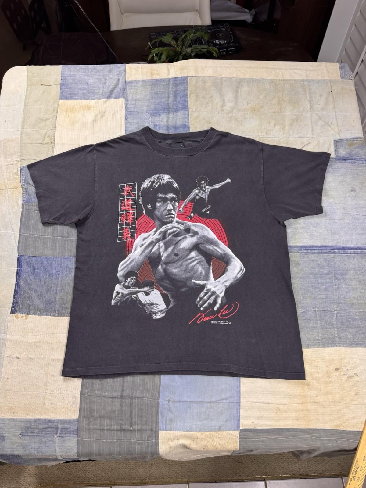 Vintage 1997 Bruce Lee Martial Arts Graphic T Shirt Movie Kung Fu Black Large Unisex T-Shirt XXXXL