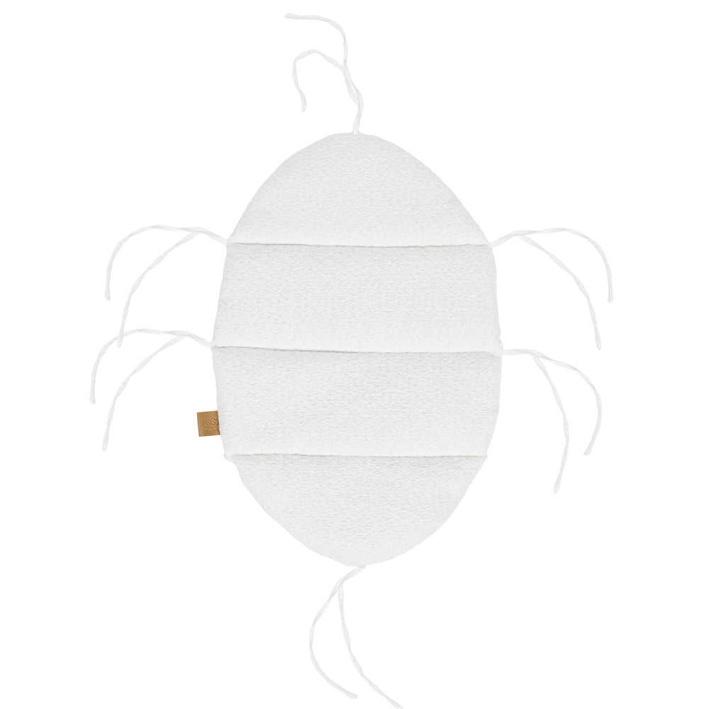 Baby Cocoon with Protective Braid – Boucle