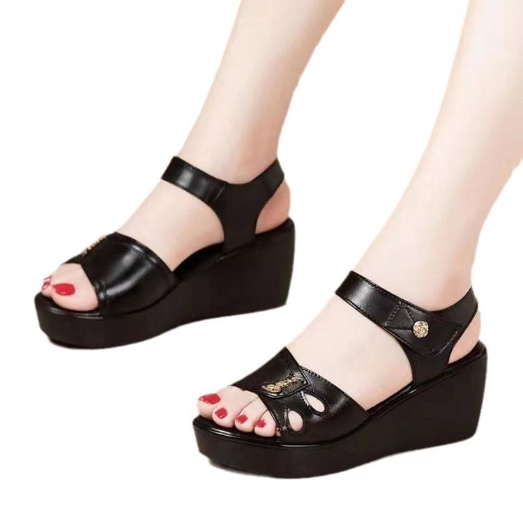 Roman sandals women's 2025 summer new middle-aged thick-soled wedge heel comfortable medium heel non-slip soft-soled mother women's shoes