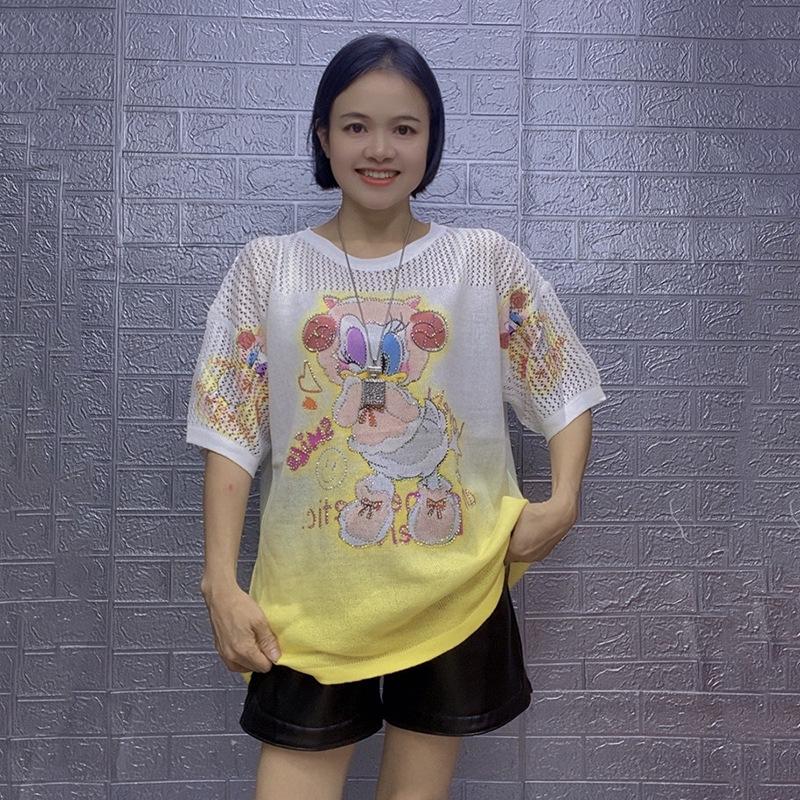 

Летний женский комплект из двух предметов: шорты с мультяшным принтом и топ с вырезами, 2025 One Size