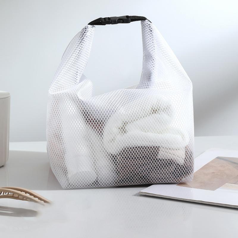 New Water-proof Cosmetics Bag Fashion Travel Large Capacity Toiletries Pouch Portable Swimsuit /make Up Storage Bag