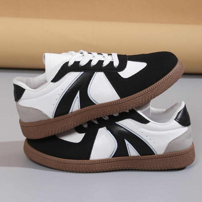 Large size new sports little white shoes women's casual versatile soft sole comfortable one-pedal flat baseplate shoes