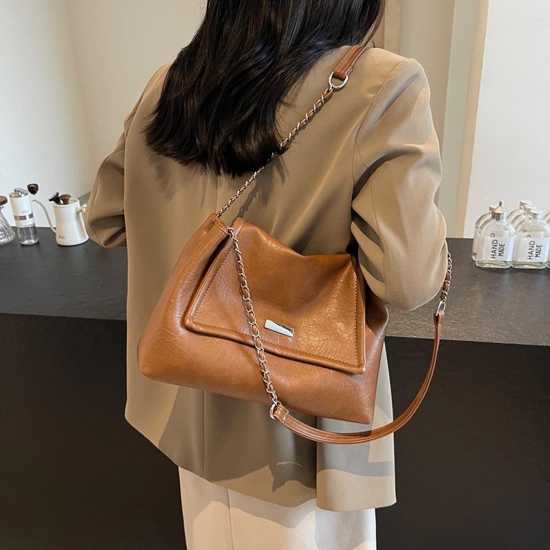 High Quality Women Pu Leather Chains Shoulder Bag Fashion Designer Ladies Messenger Bags New Luxury Female Large Capacity Crossbody Bag