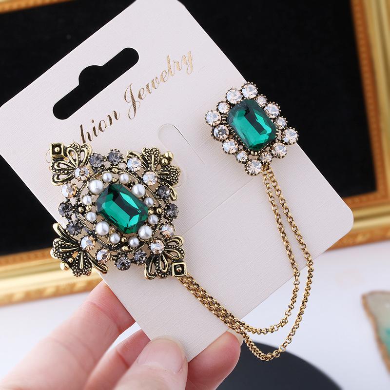 Fashion Tassel Vintage Brooches For Women Luxury Rhinestone Pearl Brooch Lapel Collar Pin Badge Personality Women Brooch Jewelry