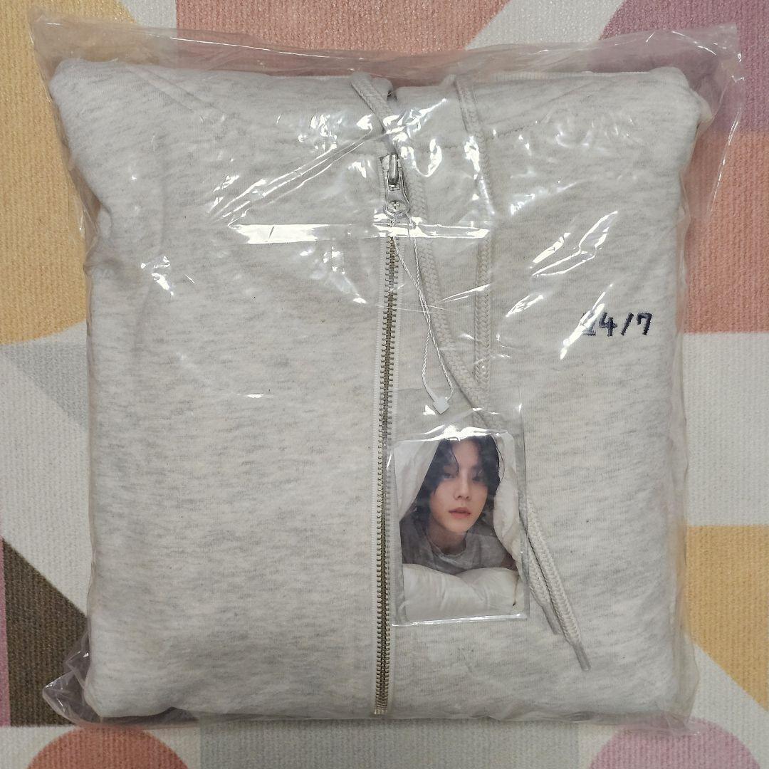 

[USED] BTOB Minhyuk 2024 HUTAZONE [24/7] HOODZIP-UP