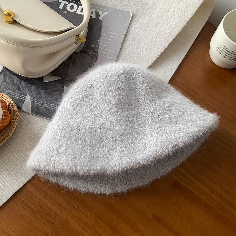 Weißer gestrickter Kaninchenfell-Bucket-Hat für Damen, neu für Herbst und Winter, großer Kopfumfang, Beckenhut, hochwertiges Gefühl, Hut für ein kleines Gesicht