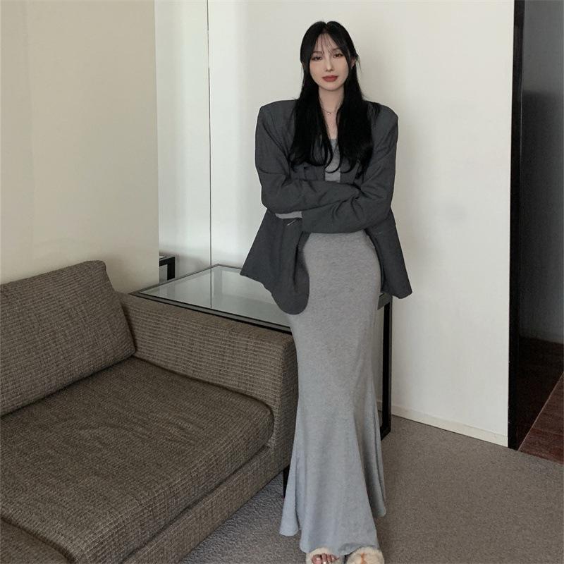 2025 Jesień Pikantna Dziewczyna Kawa Sukienka Syrenka Długi Rękaw – Dopasowana Jednolity Kolor