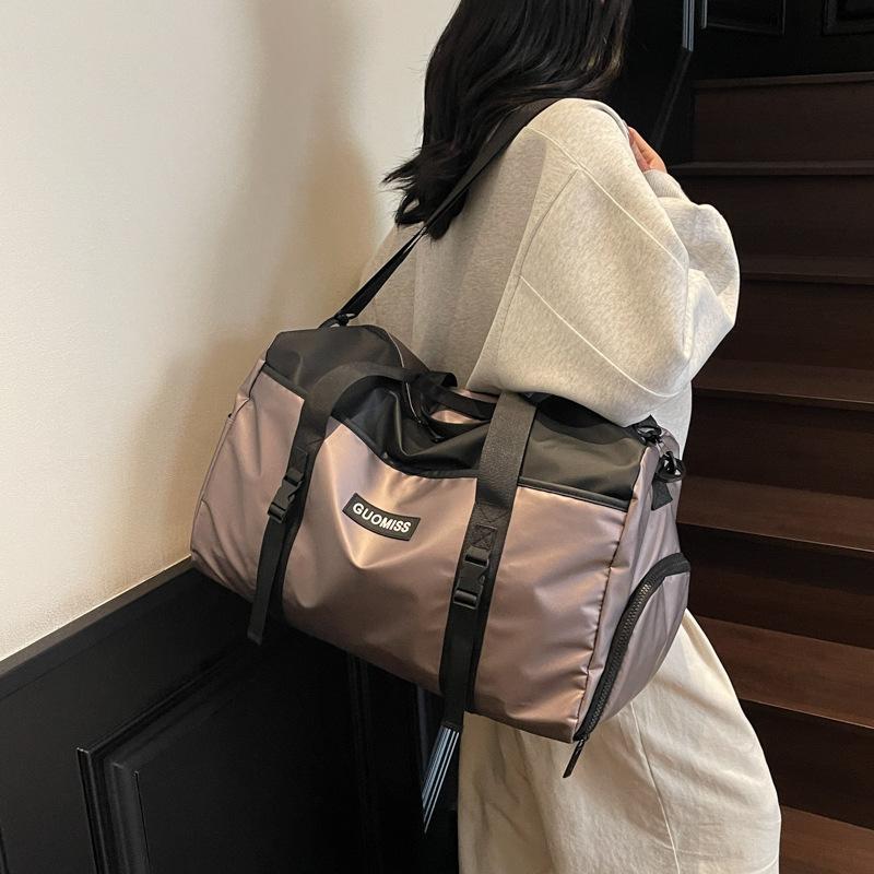 Large-capacity Luggage Bag with Dry and Wet Separation, Shoe Compartment, Convenient Hand and Shoulder Sports and Fitness Bag