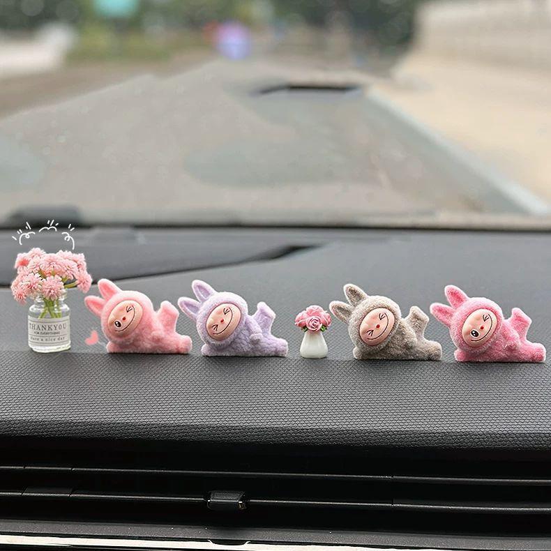Labu Car Decoration 2025 New Internet Celebrity Interior Accessories Cute Cloth Doll Labu Car Plush Doll