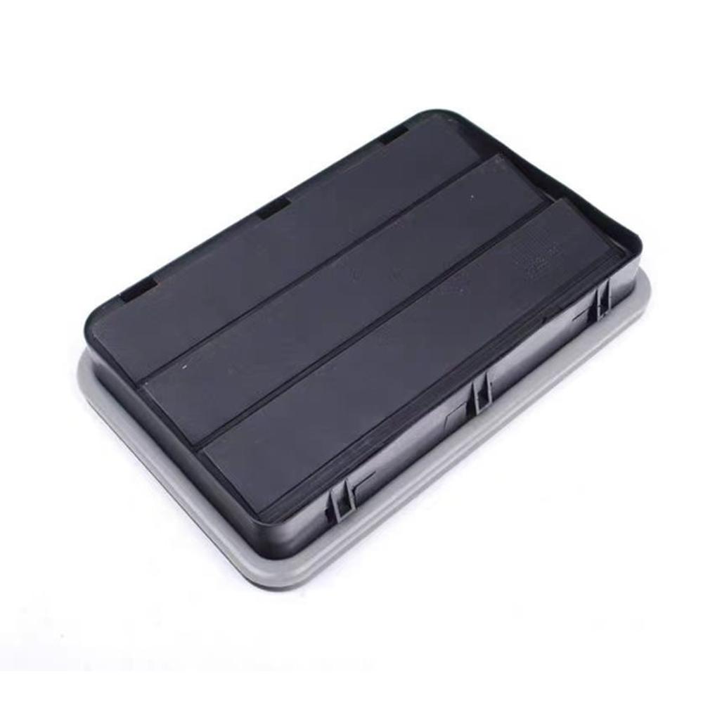 64228377280 Kratka Nawiewu Panelu Tylnego Do BMW