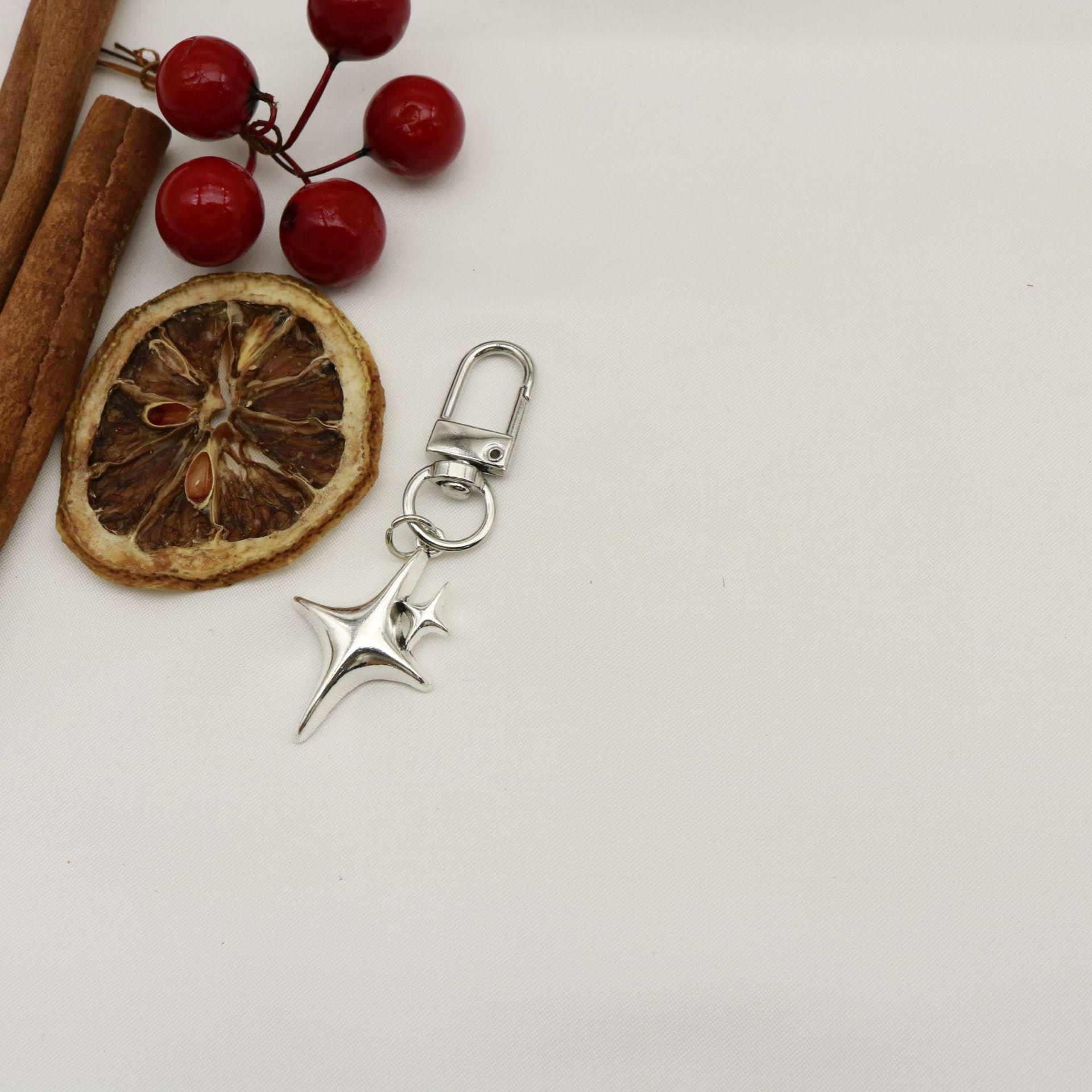 Modern Star & Moon Stainless Steel Keychain - Simple, Creative Pendant Gift for Men & Women