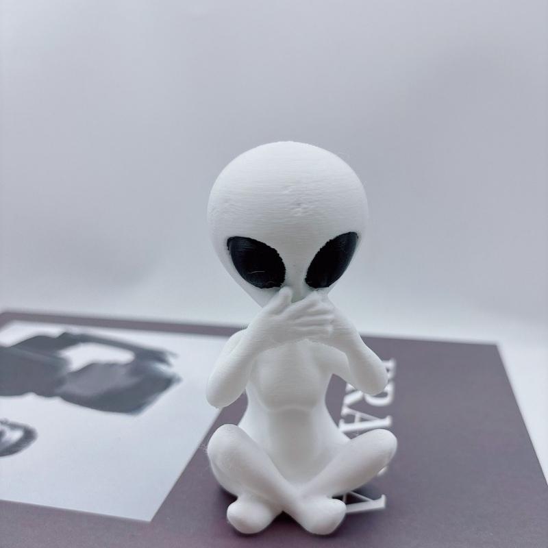 

3D Printed Alien Ornaments, Do Not Listen, Do Not Look, Do Not Speak, Whimsical Alien Statues, Fantasy Space Room Decorations