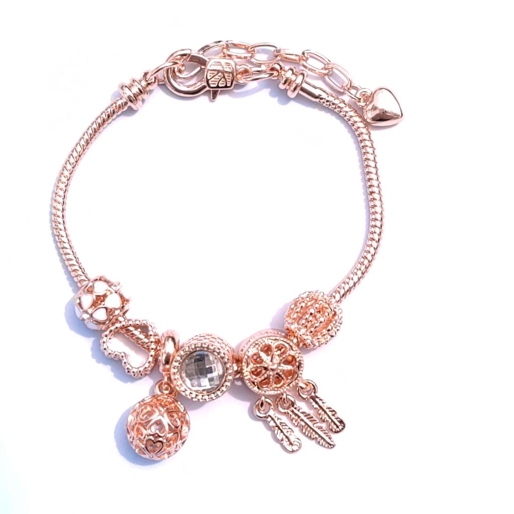 Crystal Beaded Love Heart Bracelet with Rhinestone Pendant - Adjustable Friendship Jewelry