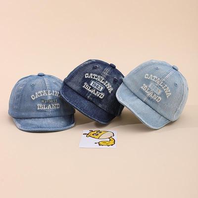 Frühling 2026 Kinder Jeans Baseballkappe mit Buchstabenstickerei - Unisex Baby Lässiger Modehut mit weichem Schirm