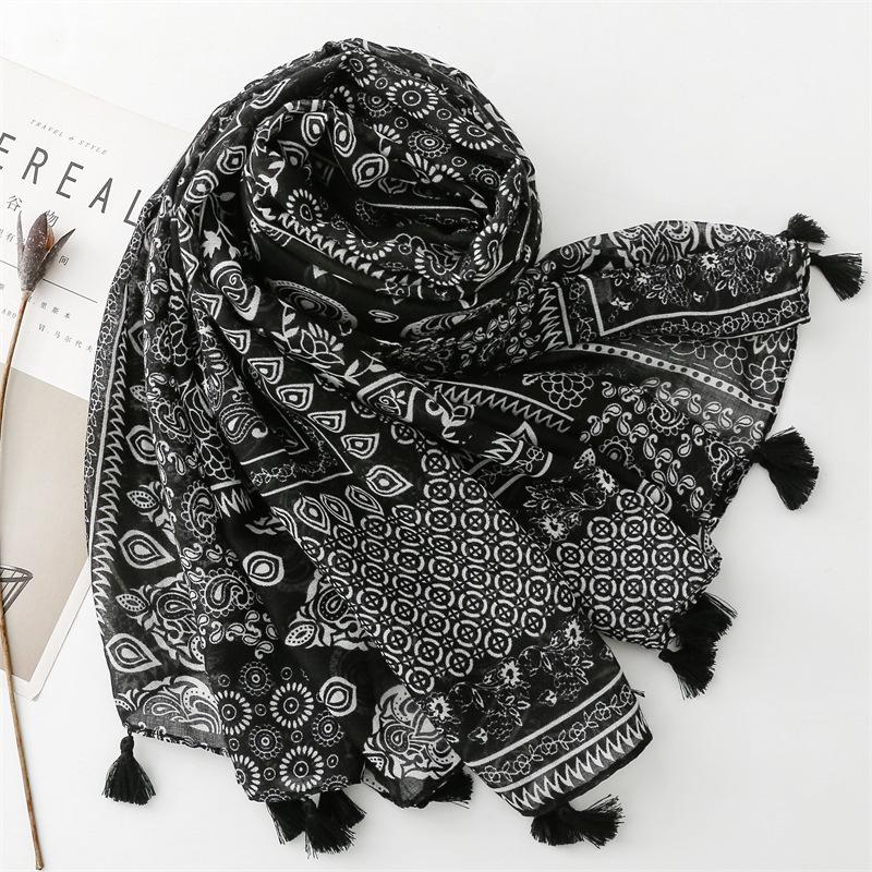 Fyra Säsonger Bomull Och Hampa Textur Scarf Vintage Etnisk Stil Blå Och Vit Porslinsblå Liten Blomma Tofs Silkescarf Sjal