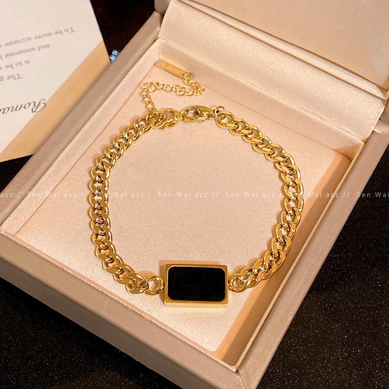 European and American fashion simple titanium steel bracelet women s light luxury design high-end bracelet retro temperament unique jewelry