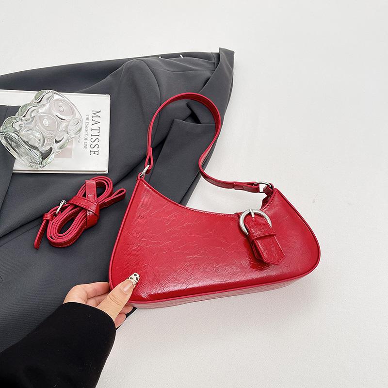French Style Underarm Bag 2026 New Summer Chic Lady Shoulder Bag Solid Pu Leather Lady Handbag Totes Shopper Purse Red Clutches