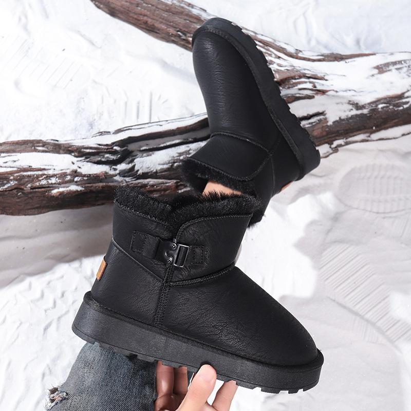 Thick-soled snow boots 2025 winter new men's non-slip fur integrated Korean version thickened warm casual cotton boots