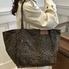 Large Capacity Leopard Print Shoulder Bag Korean Style Women Handbag Canvas Tote Bag  Travel