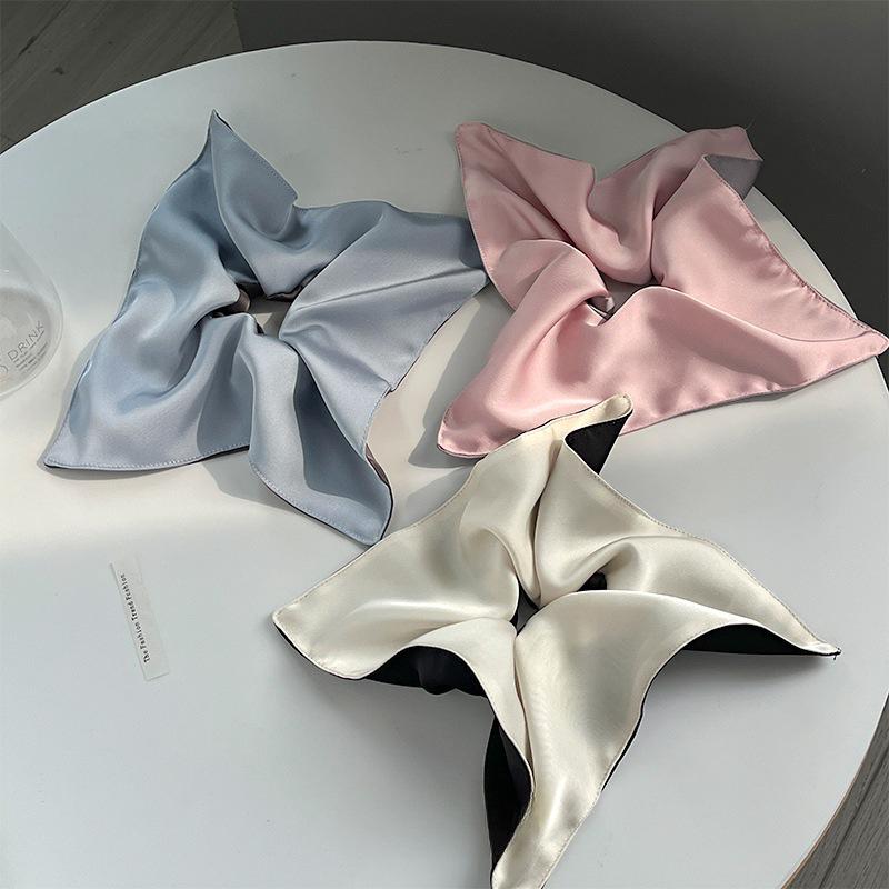 Two-Tone Satin Square Scarf Hair Tie: Fashionable Elastic Band for Women's Hair