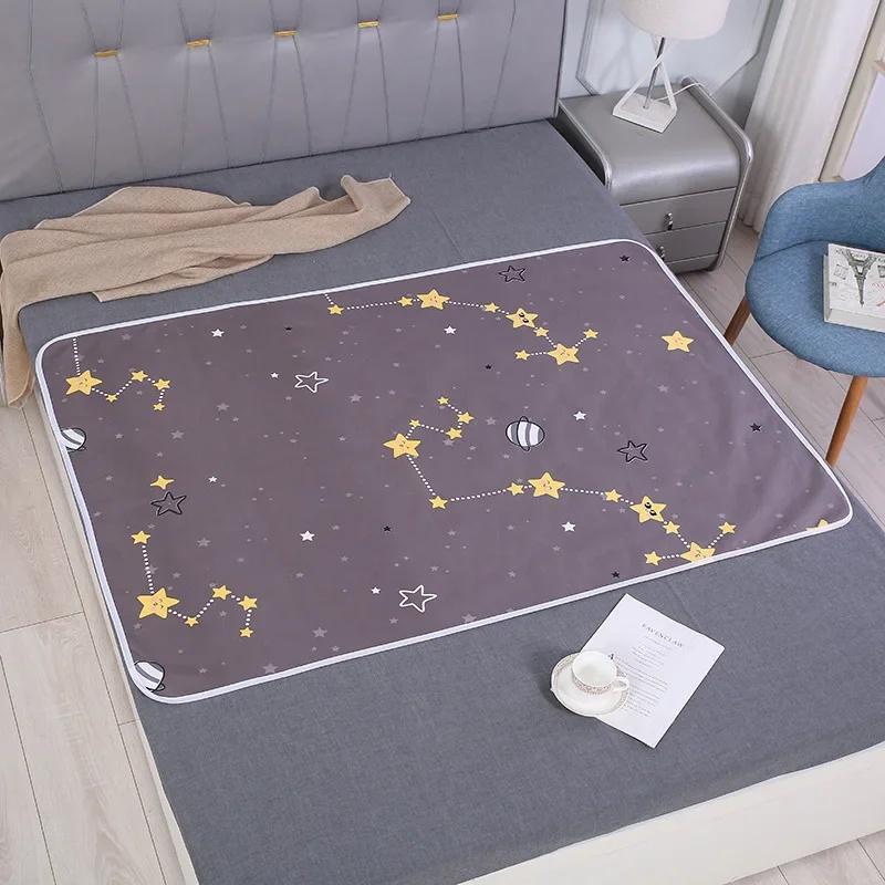 Waterproof Washable Mattress Urine Mat Cartoon Bed Protector Diaper Bedding Urine Pads Cloth Breathable Washable Incontinence Pads
