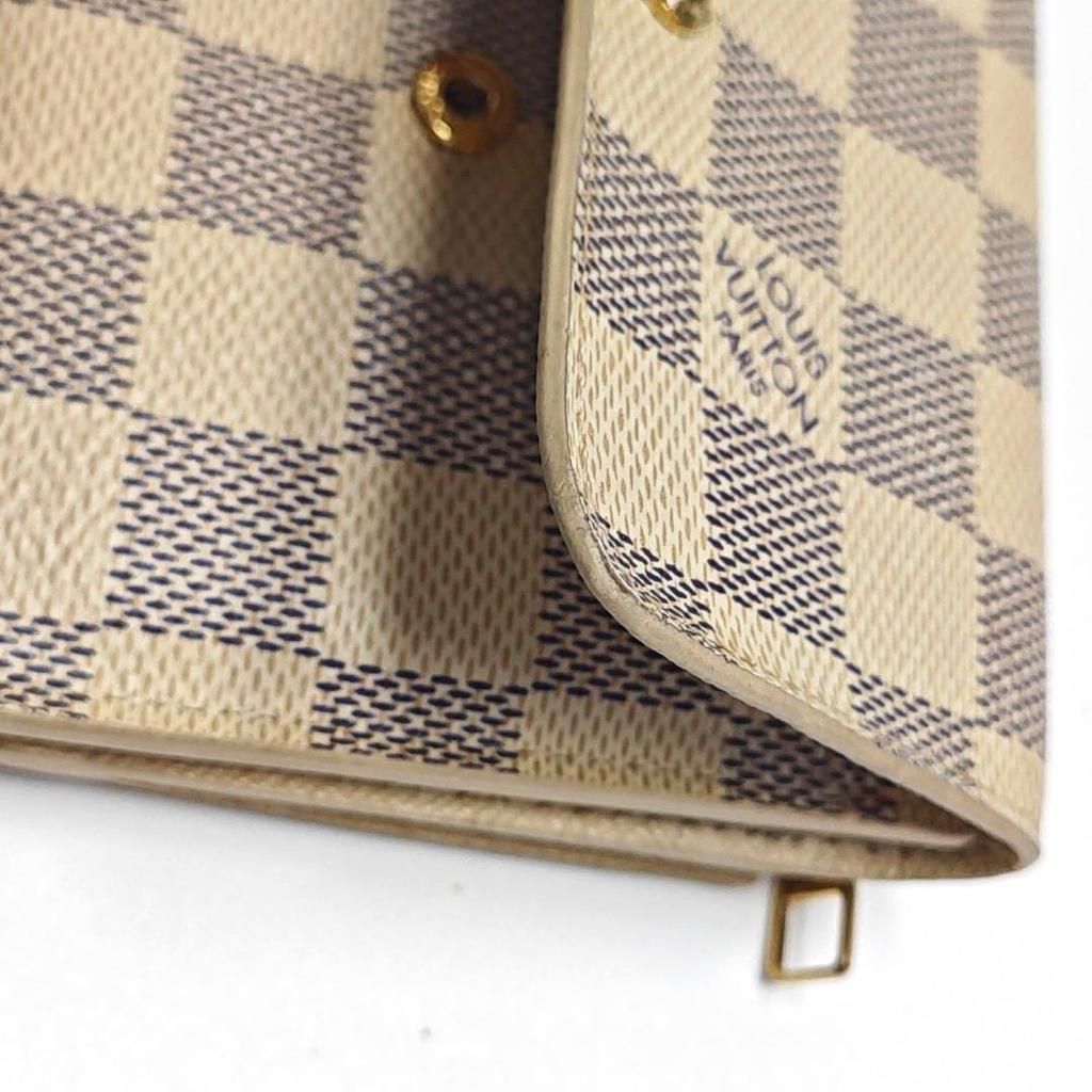 [Pre-Owned] White Coated Canvas Wallet - Good #1C3W7ZM