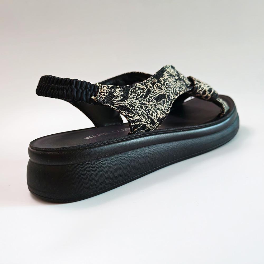 Women's Floral Embroidered Platform Sandals Summer Vacation Shoes Comfort Retro Chunky Sandals Casual Daily Wear