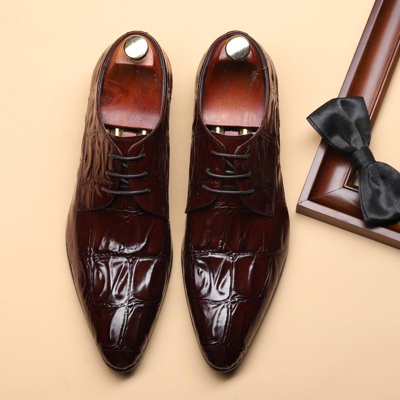 Spring and summer new pointed business crocodile pattern leather shoes men's British casual cowhide men's shoes