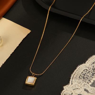 European and American Ins Style Square Titanium Steel Necklace Women's 14k Gold-plated Niche Design Temperament Versatile Shell Pendant