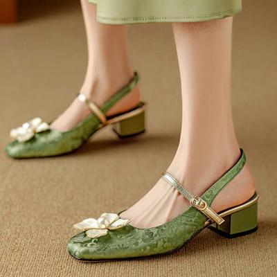 Sandale Retro Pătrate cu Flori pentru Femei Vara 2024 Noi cu Cataramă și Barete Slingback Toc Mediu Pantofi de Birou și Carieră