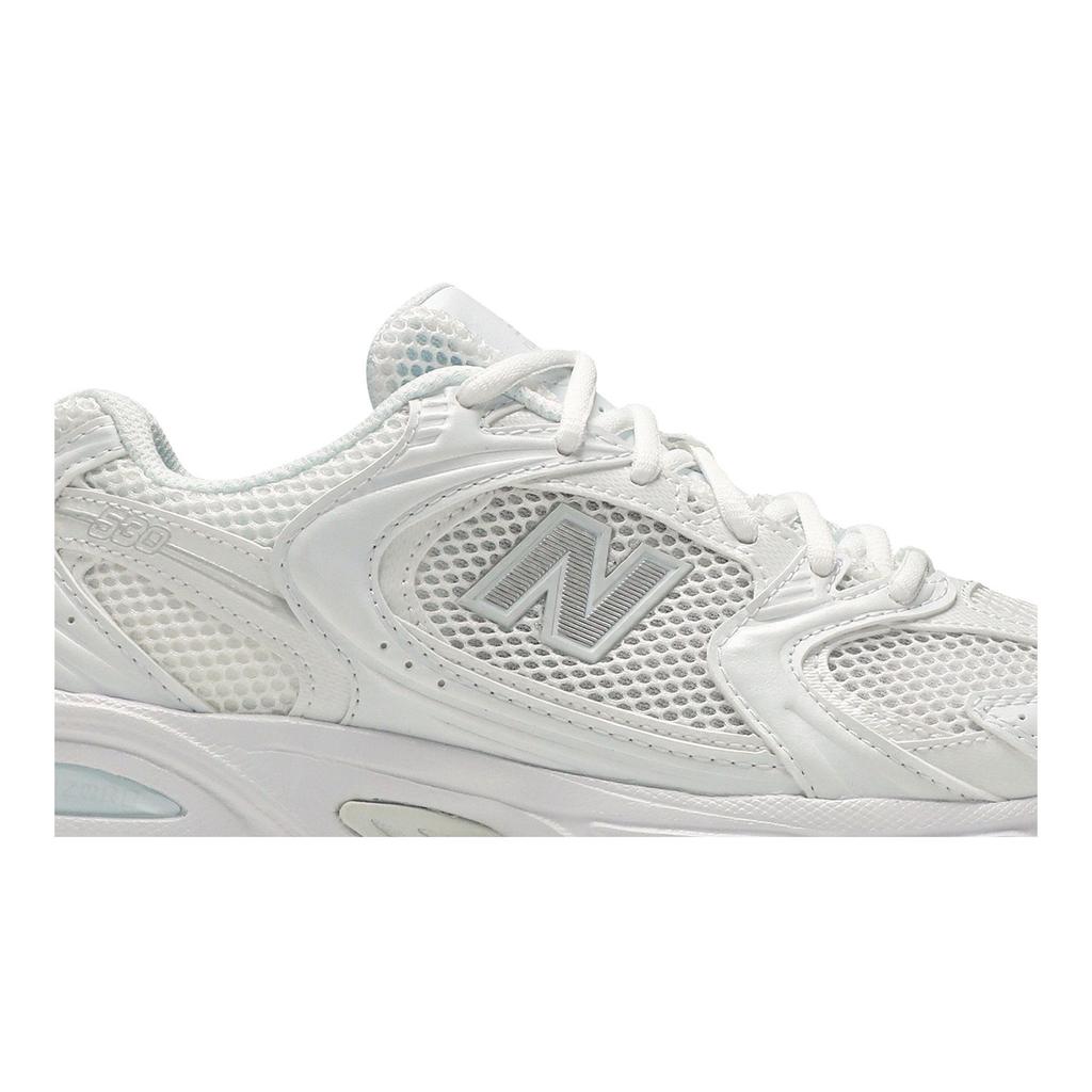 New Balance 530 'White Silver Metallic' (Unisex) White / Silver Metallic Running Shoes MR530FW1