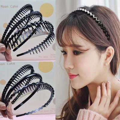 Versatile Black Plastic Headband: Non-Slip Hairband for Women, Men & Seniors - Perfect for Washing Face & Hair Styling