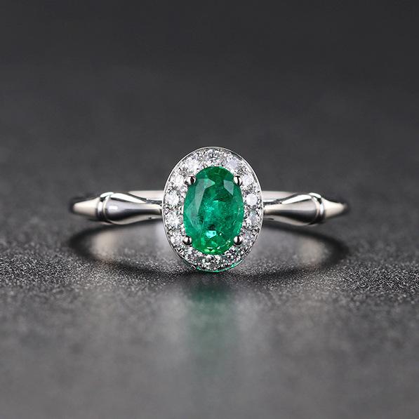 Grønn Edelstenbestandig Ring for Kvinner Ekte 925 Sterling Sølv Mote Mai Fødselssteinsring Romantisk Gave Fint Smykke
