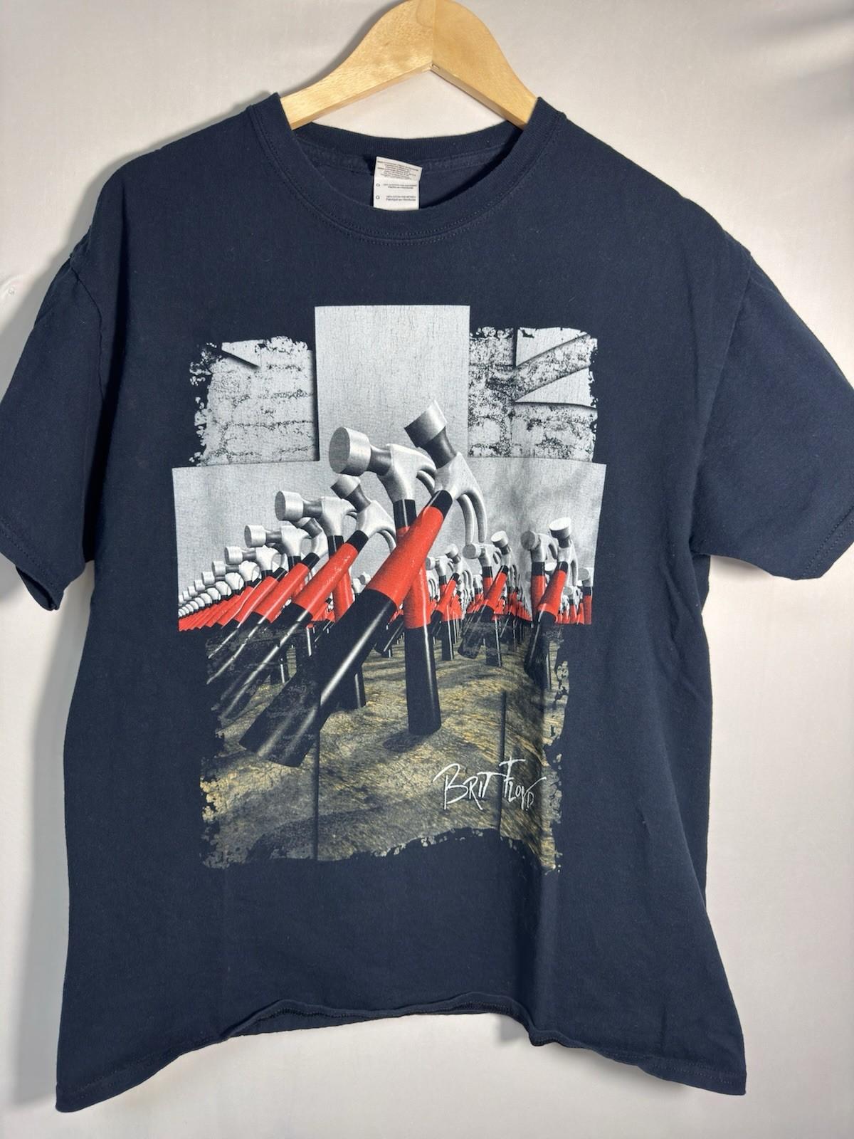Brit Floyd The Wall Graphic T-Shirt Black Gildan Ultra Cotton Size L Rock Band Unisex T-Shirt XXL