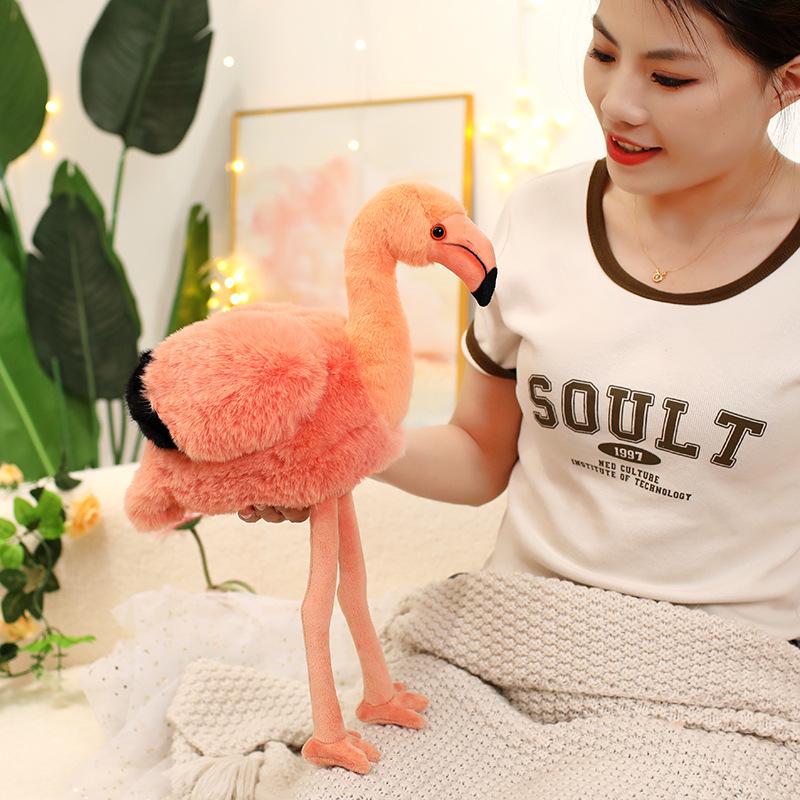 Rosa Flamingo Kuscheltier - Schlafbegleiter & Wohnzimmerdeko Puppe