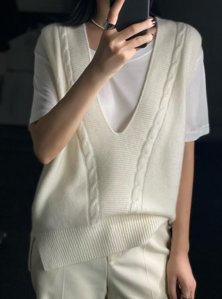 Autumn Winter Women's Pure Wool Loose Cable Knit Cardigan Vest Sweater Waistcoat