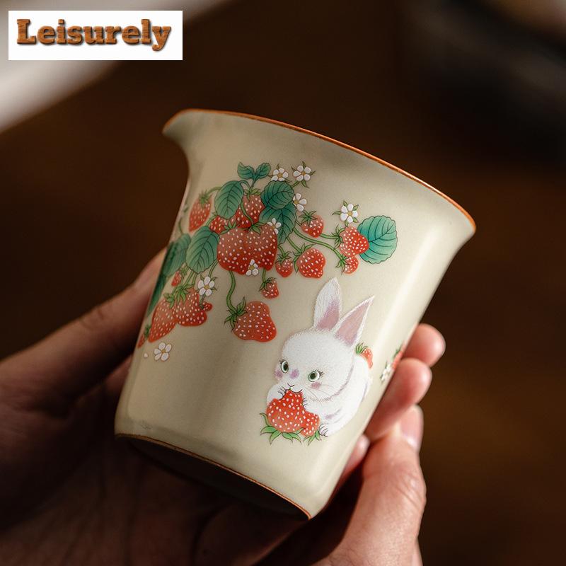 230ml Retro Cream Ru Kiln Ceramic Tea Pitcher Japanese Strawberry Rabbit Cha Hai Household Justice Cup Tea Ceremony Accessories