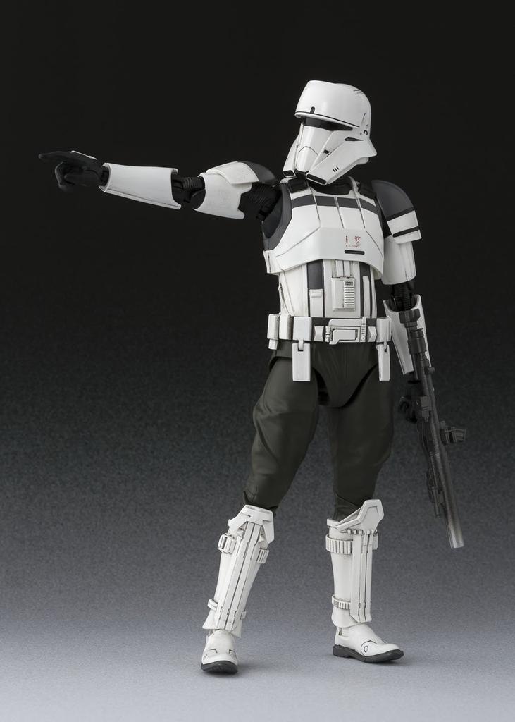 TAMASHII NATIONS Star Wars Combat Assault Tank Commander aproximadamente 150 mm figura móvil pintada SHFiguarts ABS y PVC