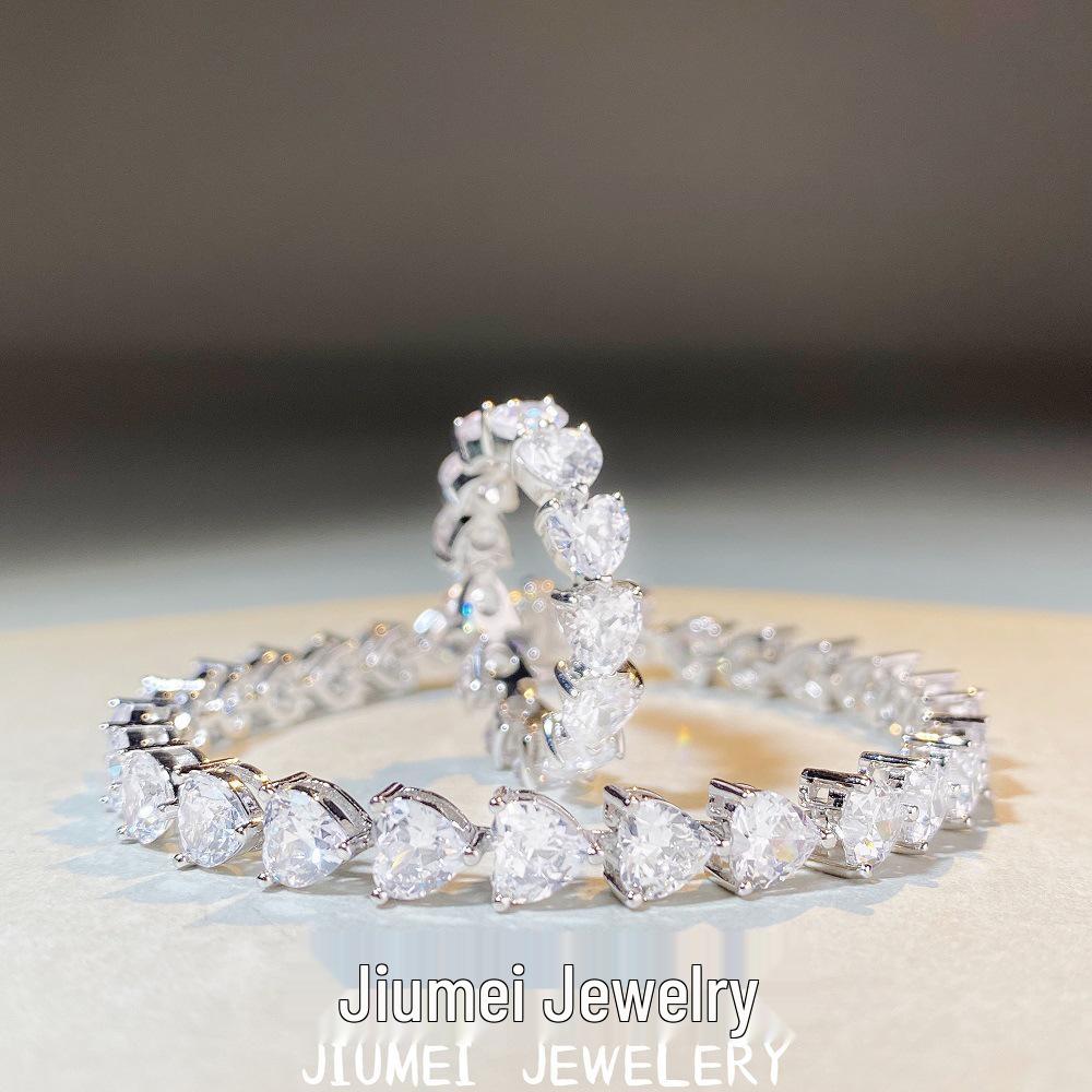 

925 Sterling Silver Heart Ring - Women s Simple Diamond Design Size 9