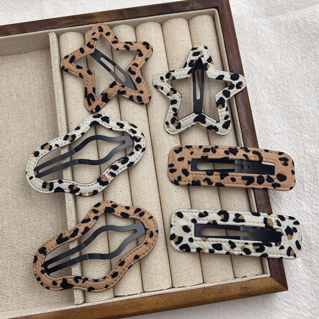 Leopardmönstrad utskuren hårklämma set - Moln, Stjärna, Hårnålsstilar