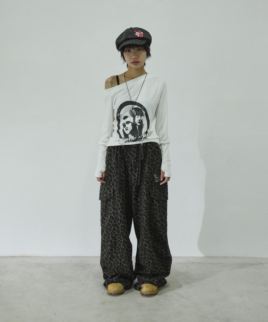Seulliggeullou Logo Wide Dart Cargo Pants [Leopard]