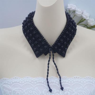 Schnürkragen Dekorative Accessoires Weicher Stoff Perlenverzierungen Kragen