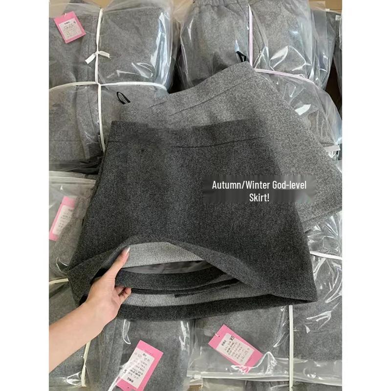 

Women s Gray Wool Blend High-Waist A-Line Petite Short Skirt - Autumn/Winter Hip-Hugging, Anti-Exposure Design. 3XL [Recommended 140-150 lbs]